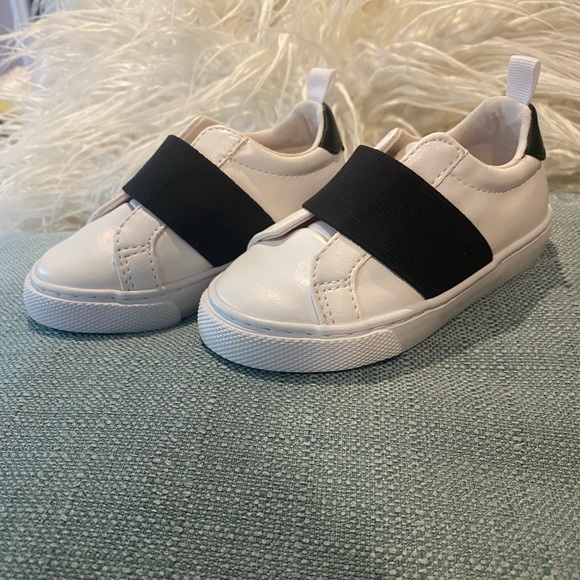 Crazy 8 size 6c toddler shoes, slip ons - Picture 1 of 13